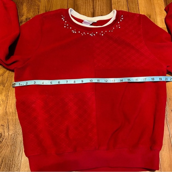 Women’s Fleece Top By Alfred Dunner. Size PM - Picture 8 of 10